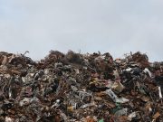 Cemento illegale e rifiuti, la Lombardia affonda. Lodi resiste