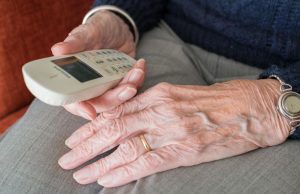 Truffa agli anziani: due arresti, recuperati 6mila euro