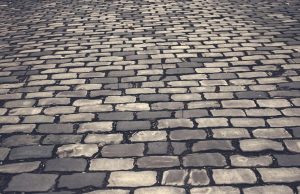 Modifiche alla viabilità per lavori in via Maddalena e via Lodino