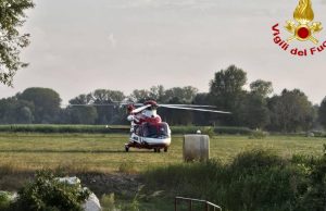 Si tuffa nell’Adda e non riemerge: 16enne in gravissime condizioni