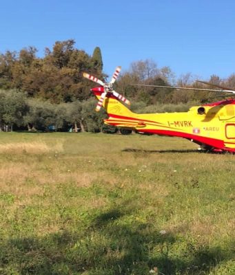 Motociclisti feriti in due incidenti distinti, trasportati in elisoccorso