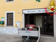 Archivio comunale allagato a Cervignano per lavori stradali