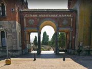 Furto al cimitero Maggiore: sparito un vecchio furgone comunale