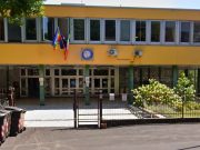 Furto al liceo Gandini di Lodi: scassinata la macchinetta del caffè