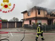 Villetta avvolta dalle fiamme: nessun ferito, indagini in corso
