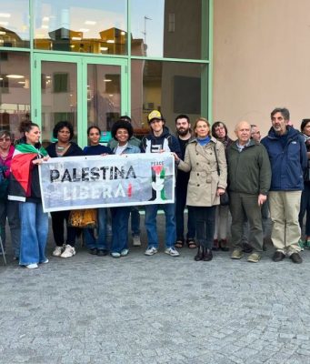 “Luci sulla Palestina”: flash mob a Lodi per i 1.677 sanitari morti a Gaza