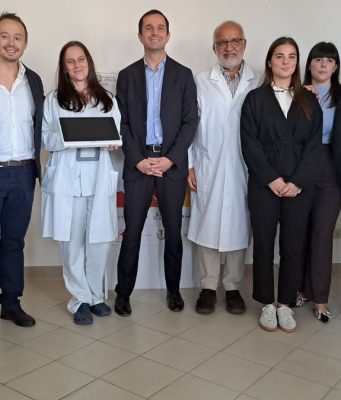 L’Erbolario dona un ecocardiografo portatile alla Cardiologia di Lodi