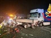 Scontro tra furgone e tir a Vizzolo: muore 23enne