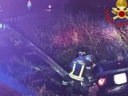 Auto fuori strada a Pieve Fissiraga, 45enne portato al San Matteo