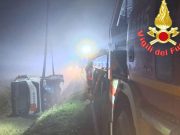 Autocisterna di GPL si ribalta a Brembio: operazioni in corso