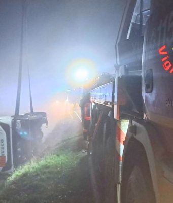 Autocisterna di GPL si ribalta a Brembio: operazioni in corso