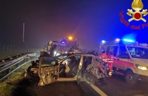 Scontro tra due auto e un tir sull’A1 a Somaglia: sei persone coinvolte