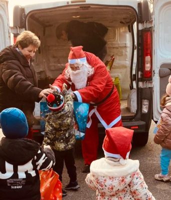 Dona un Dono, a Natale Il Semino insegna ai bambini il valore della solidarietà
