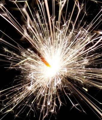 Deposito di fuochi d’artificio non a norma, scatta il sequestro