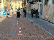 Via Lodino, completata la segnaletica orizzontale