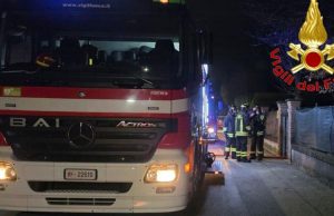 Incendio in appartamento a San Rocco al Porto: fiamme in sala