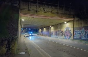 Via Sforza, installata rete protettiva e viabilità regolare