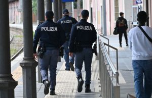 Controlli straordinari: 30 persone identificate, denunciato 25enne