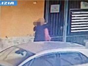 Furto con la “tecnica dell’abbraccio”: 30enni denunciati