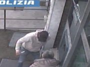 Rapine ai bancomat, arrestato un 50enne: colpiva dopo i prelievi