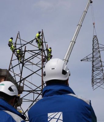 Al via la rimozione dei tralicci dell’alta tensione