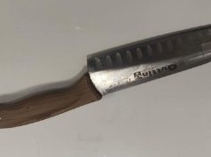Lite tra camionisti degenera: spunta un coltello in un parcheggio