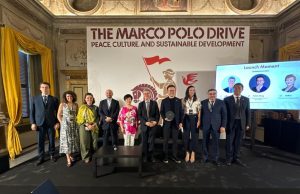Al via da Roma il rally dei veicoli elettrici sulla via della seta, tappa ad Astana