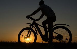 Torna “Pedali nella Notte”: 20 chilometri in bici sotto le stelle